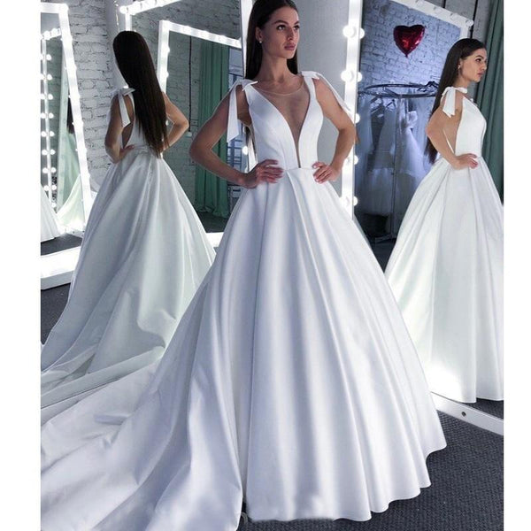 A Line Round Neck White Prom Wedding Dress With Bowknot DMQ57